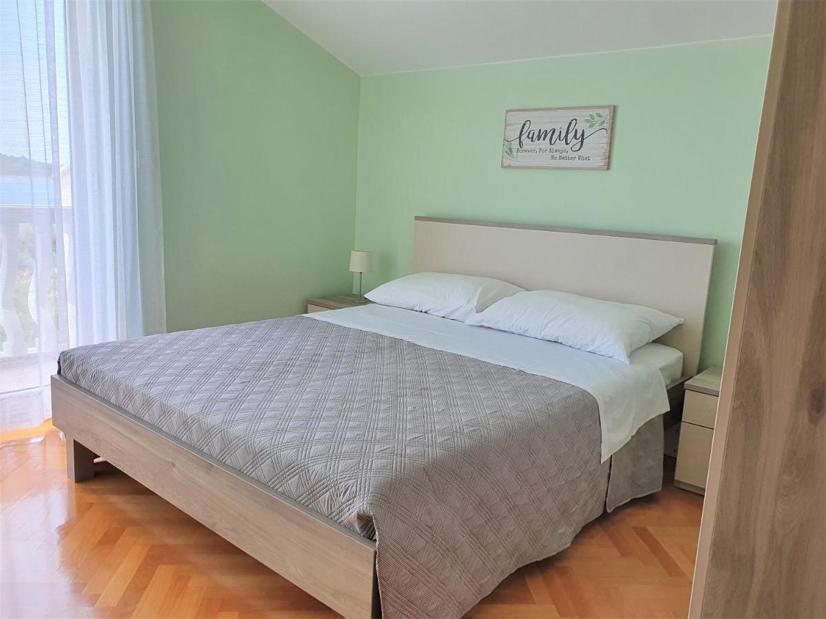 Apartments Martina Vodice Zewnętrze zdjęcie