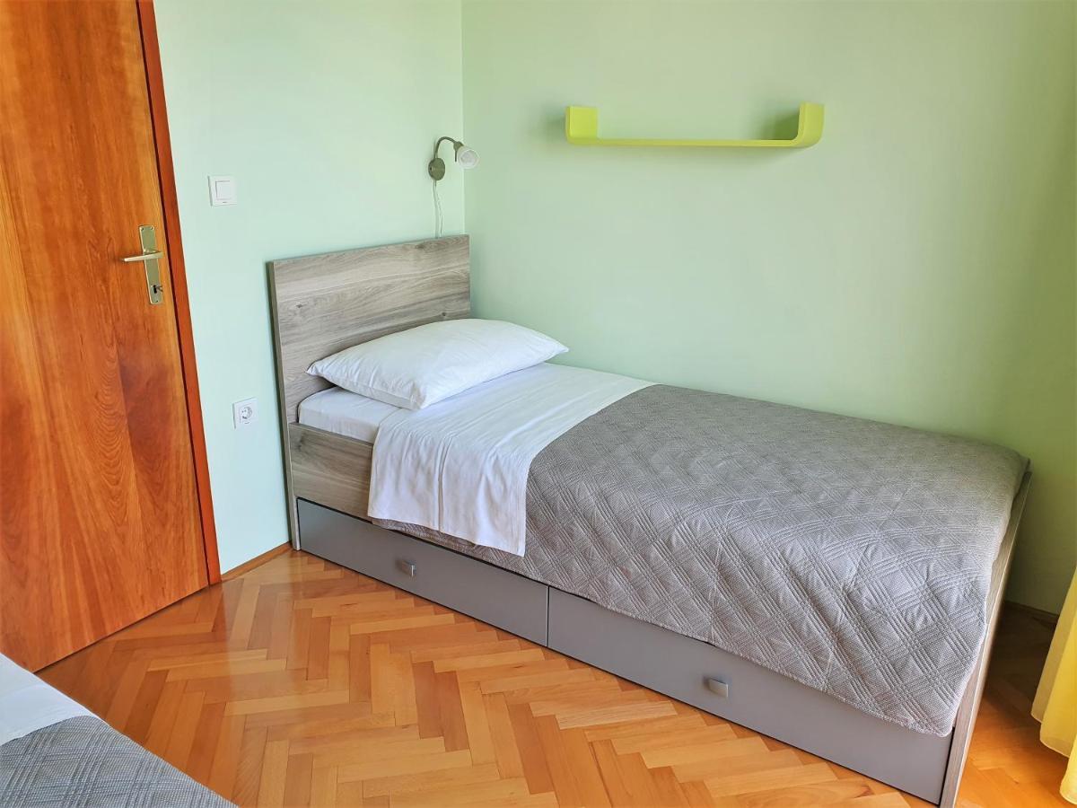 Apartments Martina Vodice Zewnętrze zdjęcie